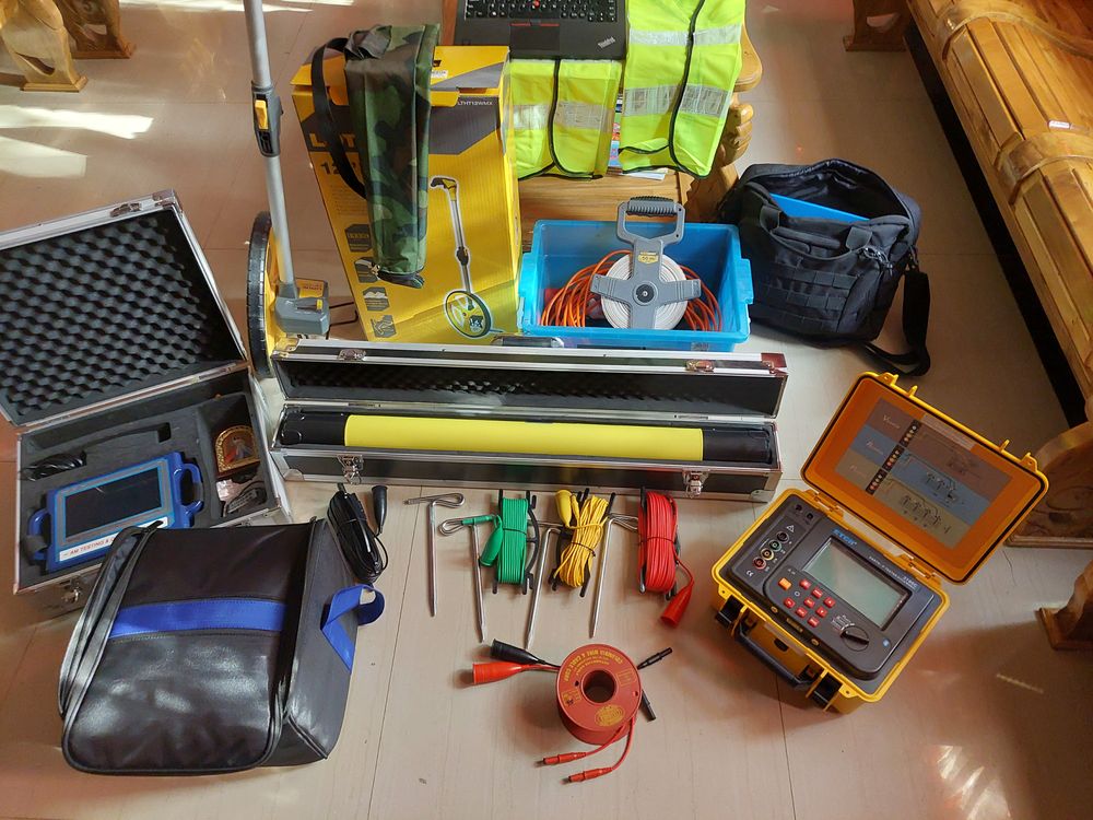 Complete TriesAI geophysical survey instrument kit
